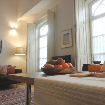 Like Iv - Mezzanine *