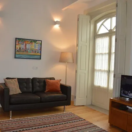 Like Iv - Mezzanine *