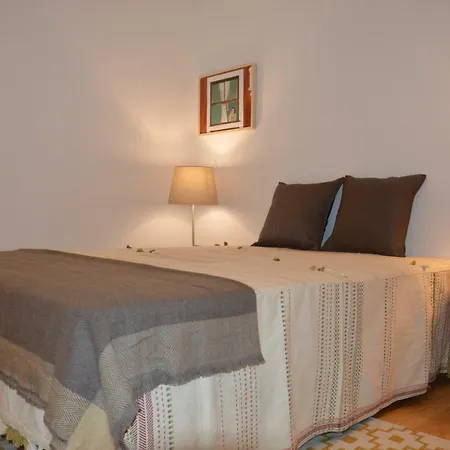 Like Iv - Mezzanine *