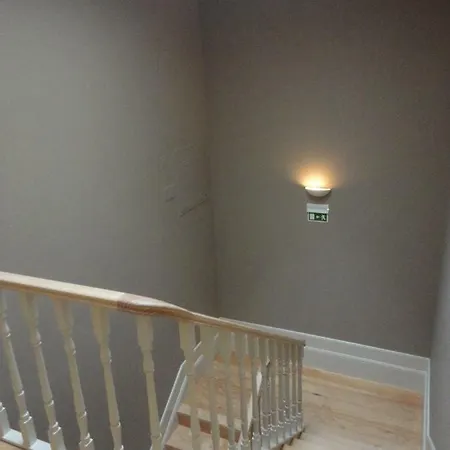 Like Iv - Mezzanine Apartment