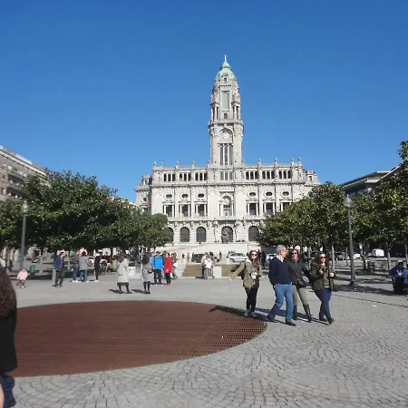 Like Iv - Mezzanine * Porto