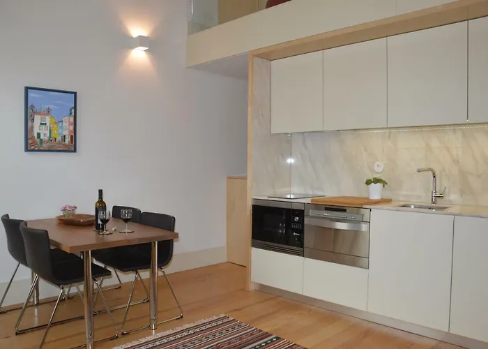 Like Iv - Mezzanine Apartment Porto