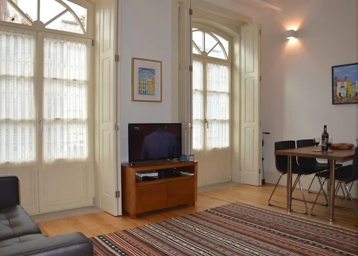 Like Iv - Mezzanine Apartman Porto