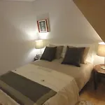 Like Iv - Mezzanine *