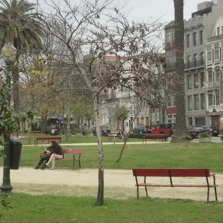 Like Iv - Mezzanine Oporto