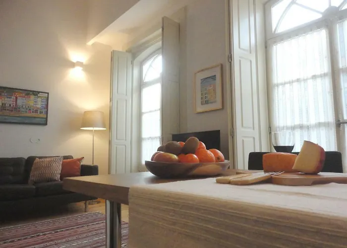 Like Iv - Mezzanine *